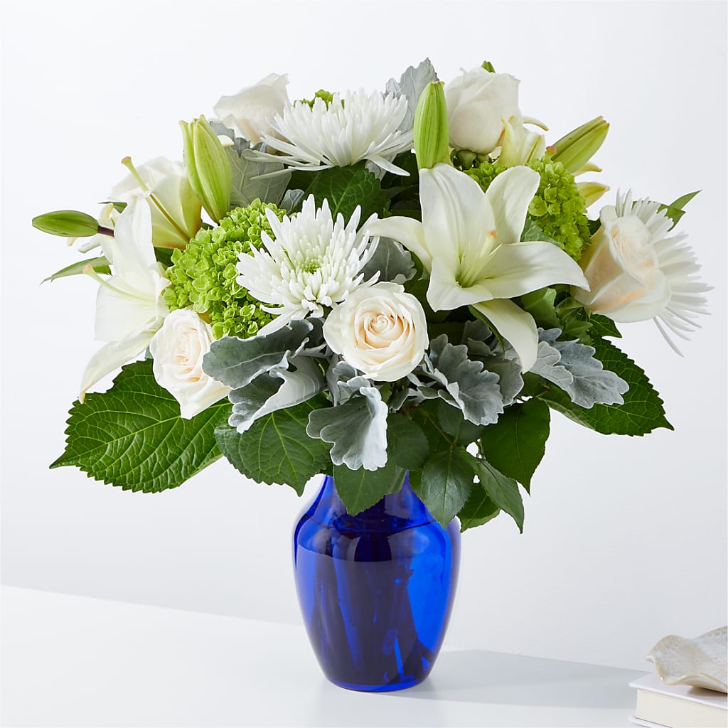 Snowy Dreams Bouquet – The Bloom Centre, Houston TX