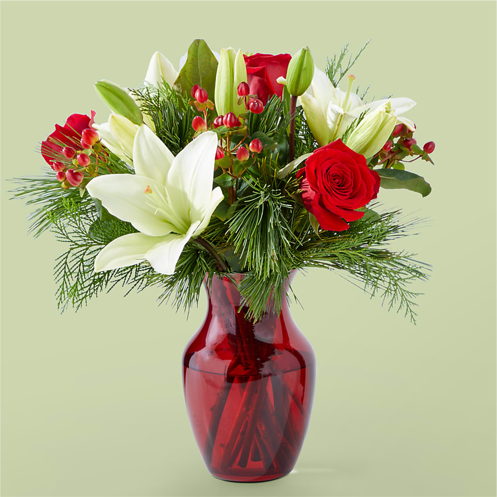Evergreen Delight Bouquet – The Bloom Centre, Houston TX