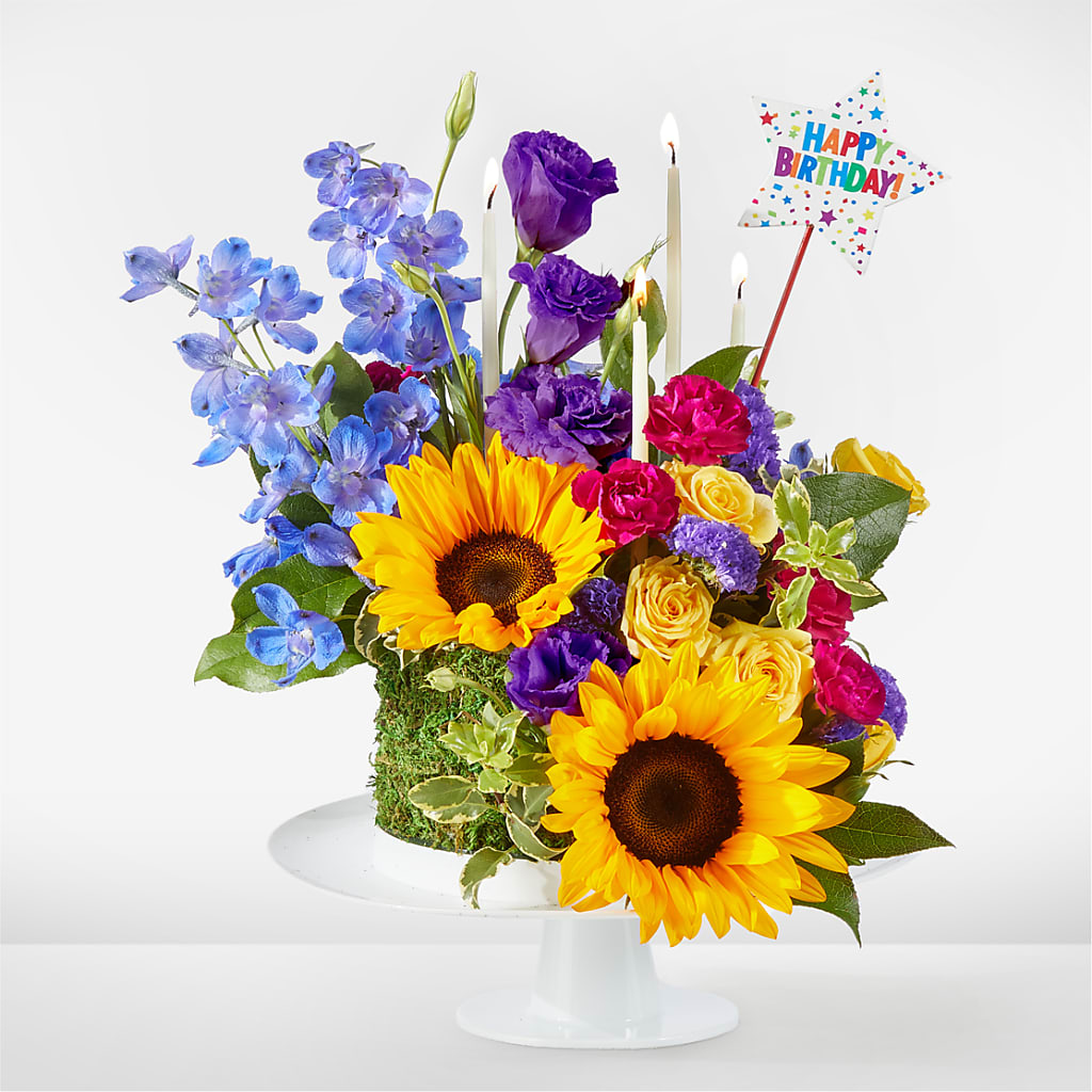 Star of the Day Floral Cake – The Bloom Centre, Houston TX