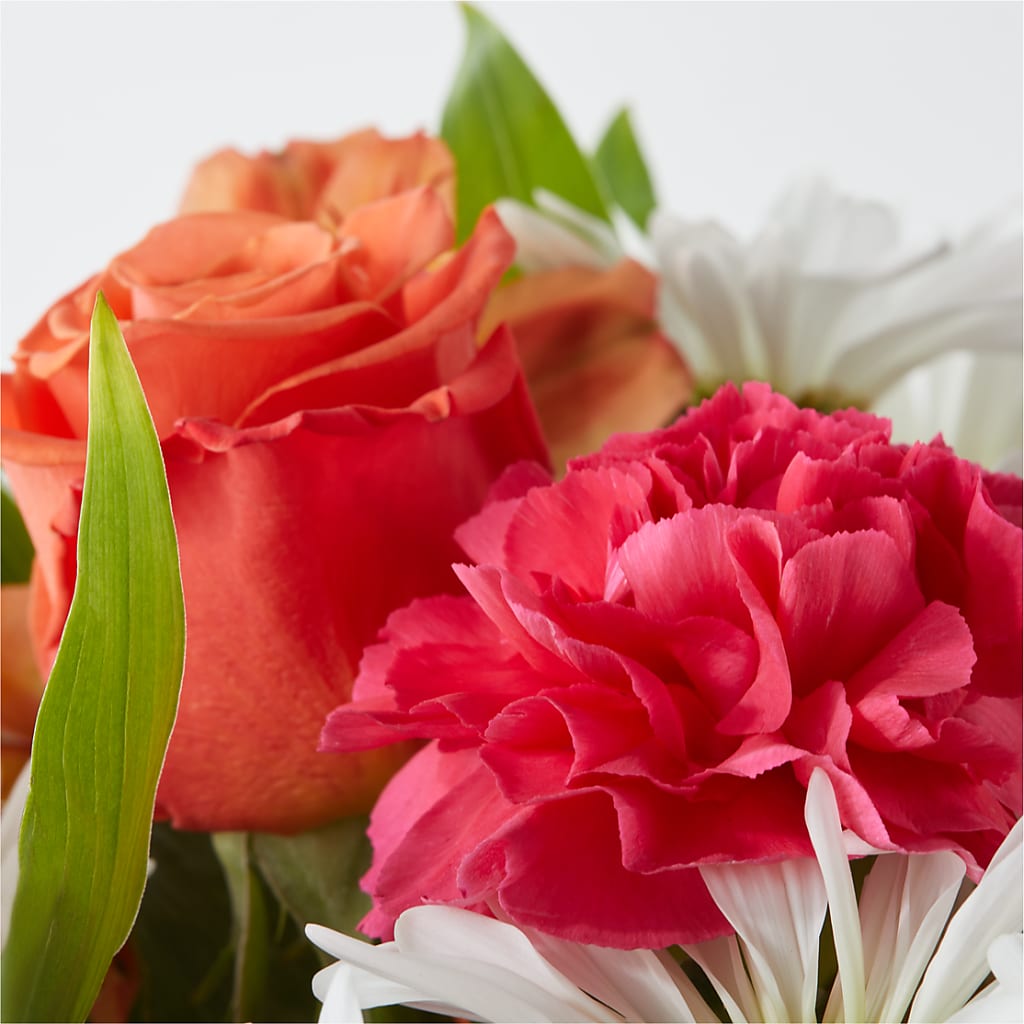 Oopsie Daisy Bouquet –  The Bloom Centre, Houston TX